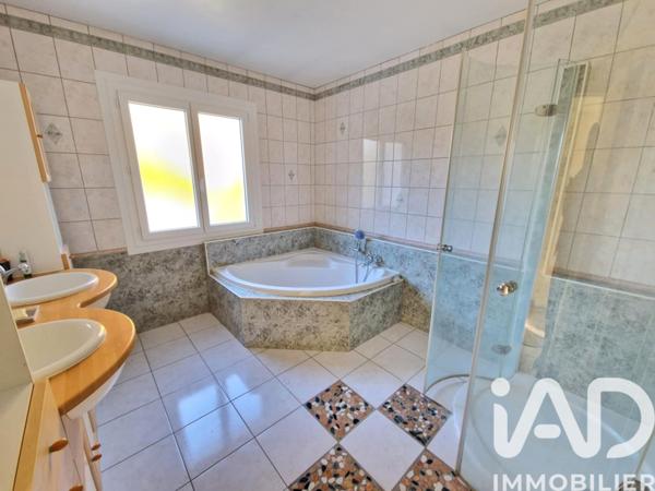 Maison à vendre 7 pièces 153 m² Gien