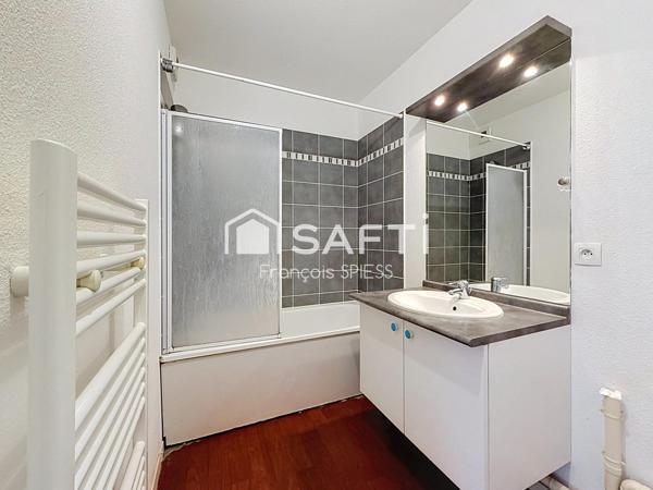 Bel appartement T3 avec balcon et place de parking