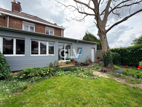 Maison 1960 Semi-Individuelle + Garage de 50m2 , Ronchin