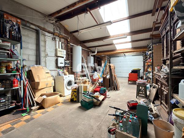 Maison 1960 Semi-Individuelle + Garage de 50m2 , Ronchin