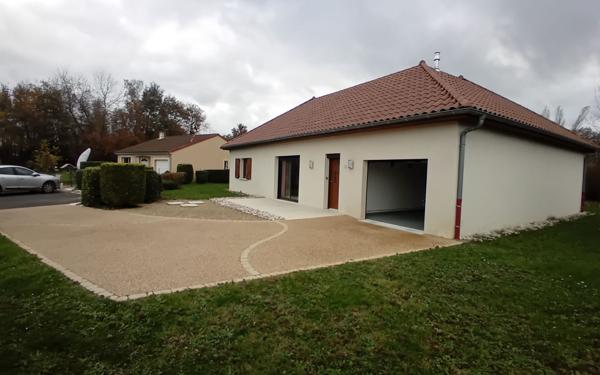 Maison à vendre    3 pièces •  Cuisery