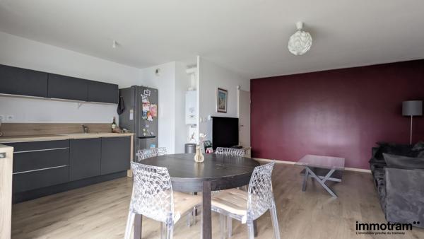 Vente Appartement 68m2 - 2 chambre(s) - La Madeleine, • Réf. VA27519