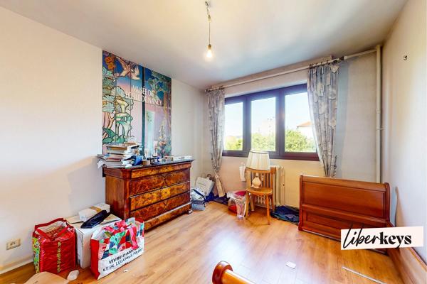 Appartement 4 pièces traversant – 99 m² – Laxou – Garage – Cave – Grenier – Ascenseur