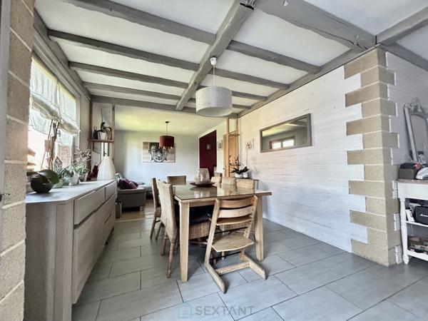 Maison Individuelle 4 chambres avec beaucoup de charme au calme.