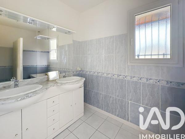 Maison à vendre 4 pièces 118 m² Sallèles-d'Aude