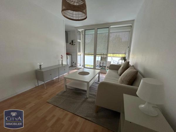 Appartement à louer 1 pièce 20.5m² Chambray-lès-Tours (37170)