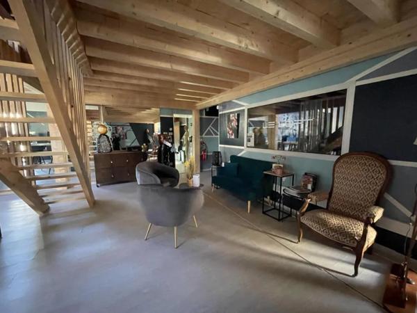 Immeuble à vendre à Châteauneuf-de-Galaure (26330)