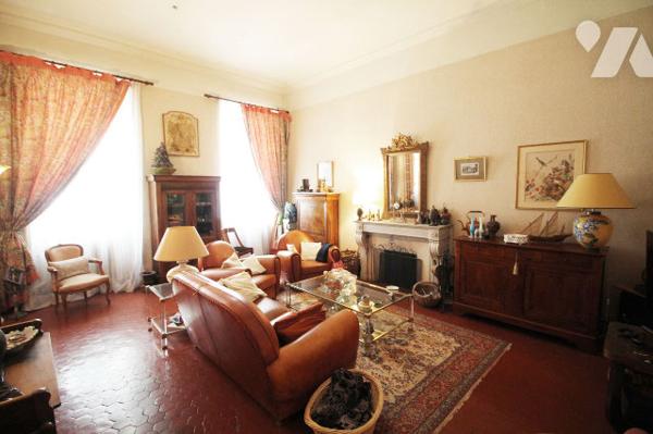 Magnifique appartement familial T6 de 160m2 Carrez, Quartier PREFECTURE / PARADIS, 6e à Marseille