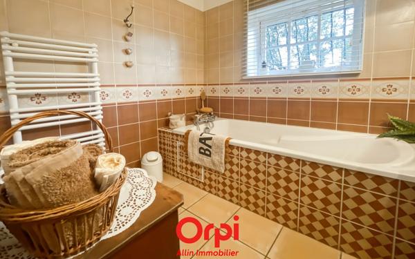 Maison à vendre    4 pièces •  Hérisson