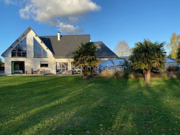 Maison contemporaine de 262 m²