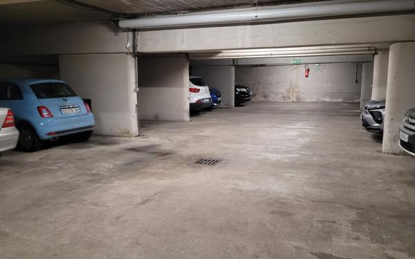 Appartement à vendre    5 pièces • 131,72 m2 Lyon 6