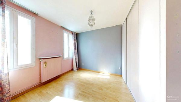 Maison Mantes la Ville 145 m² - 4 chambres