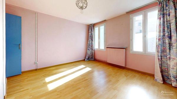 Maison Mantes la Ville 145 m² - 4 chambres