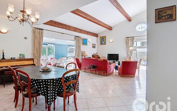 Maison à vendre    4 pièces • 137 m2 Six-Fours-les-Plages