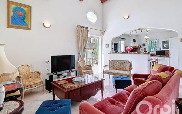 Maison à vendre    4 pièces • 137 m2 Six-Fours-les-Plages