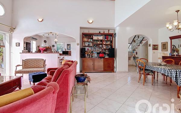 Maison à vendre    4 pièces • 137 m2 Six-Fours-les-Plages