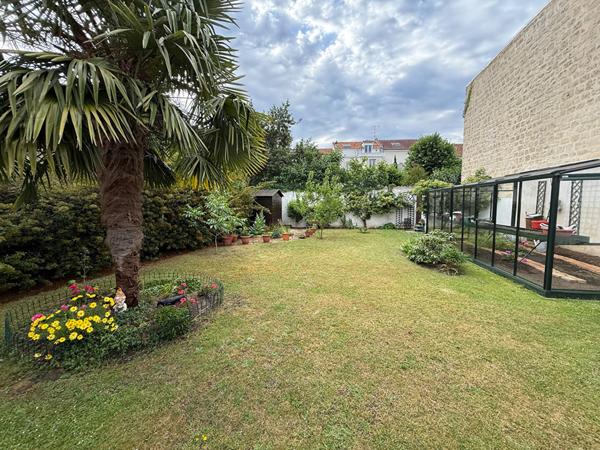 Maison Nanterre 6 pièce(s) 163 m2