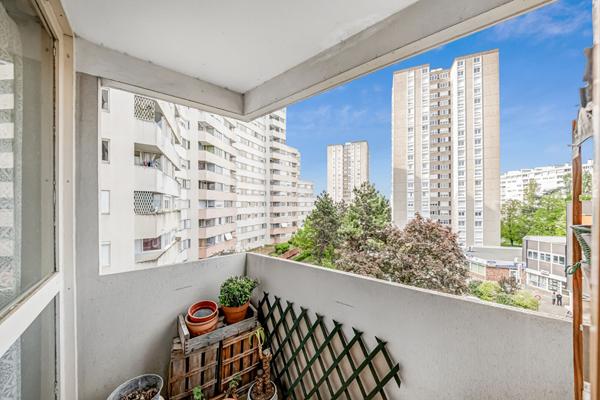 Exclusivité Appartement 2 chambres -balcon-parking et cave proche du centre-ville-Secteur Boucicaut