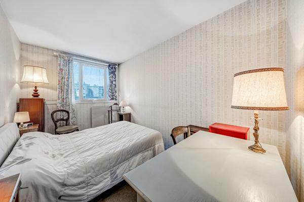 Exclusivité Appartement 2 chambres -balcon-parking et cave proche du centre-ville-Secteur Boucicaut