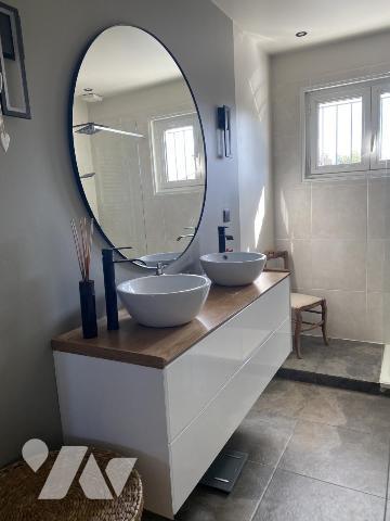 SAINT MATHURIN Maison de 156m² avec piscine