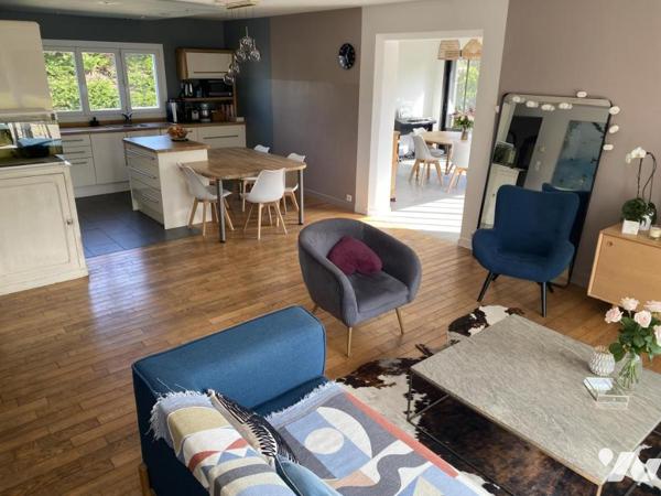 SAINT MATHURIN Maison de 156m² avec piscine