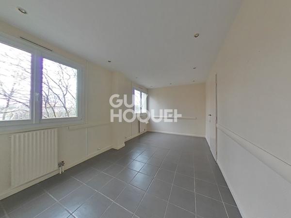 SECTEUR ARDOISES - 3 MIN DU RER A ET E - DPE C