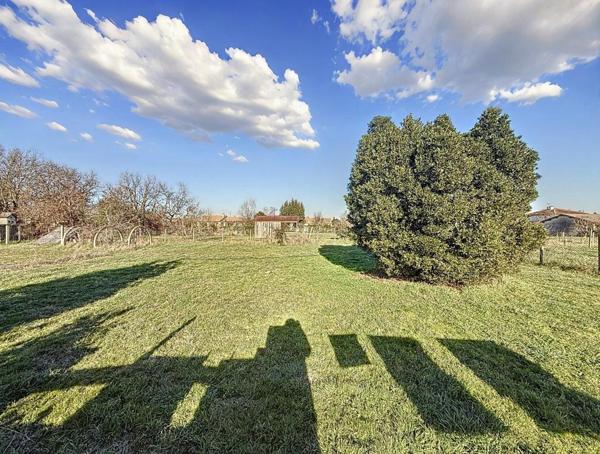 A VENDRE - PLAISANCE DU TOUCH Ouest - Terrain viabilisé de 415m² au calme