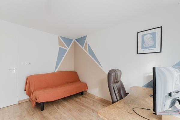 Lille (59000) Appartement en résidence récente (2005)