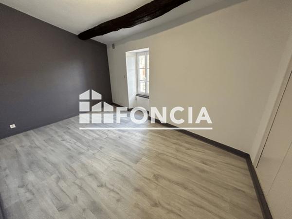 Location Appartement 2 pièces 51.87 m² - 39 RUE SAINT-ANDRE Niort 79000