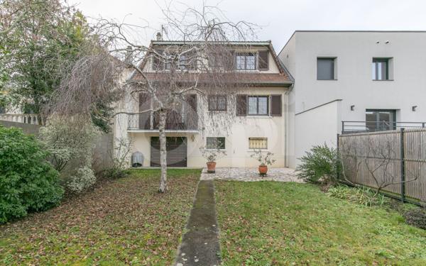 Maison à vendre    6 pièces • 150 m2 Chennevières-sur-Marne