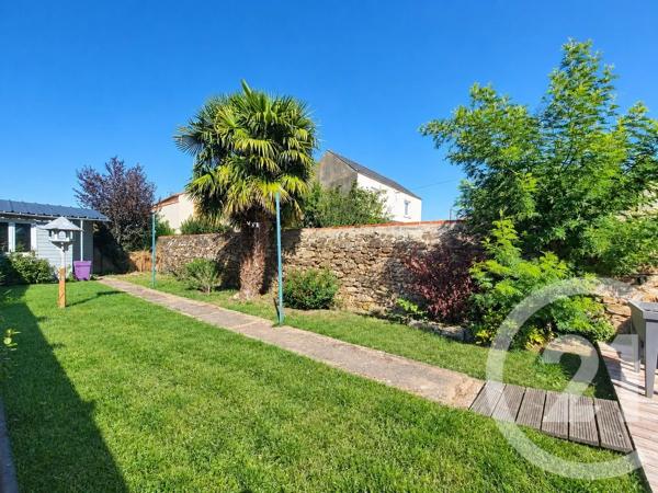 Maison à vendre  3 pièces - 66 m 2   CHOLET  - 49
