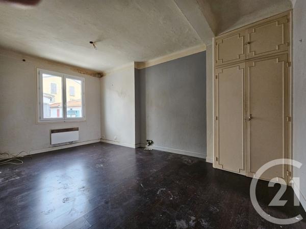 Immeuble à vendre  180 m2 CAGNES SUR MER - 06