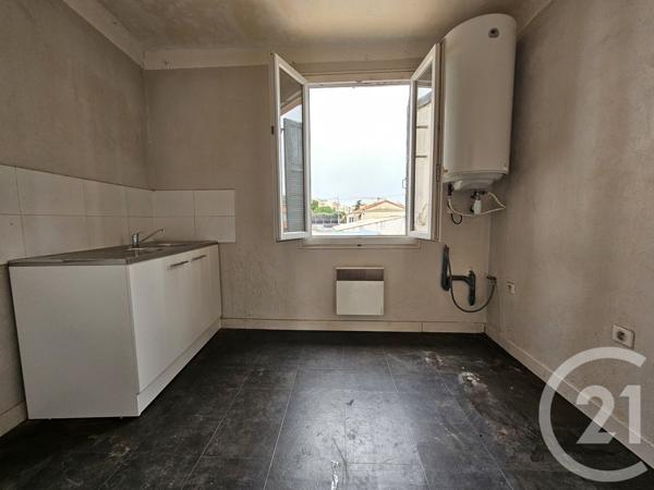 Immeuble à vendre  180 m2 CAGNES SUR MER - 06