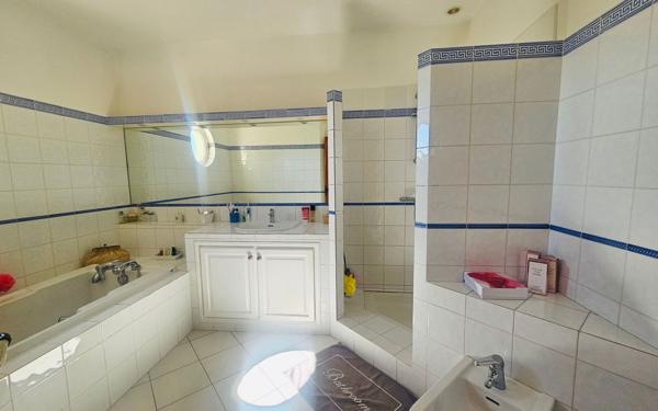 Maison à vendre    4 pièces •  Balaruc-les-Bains