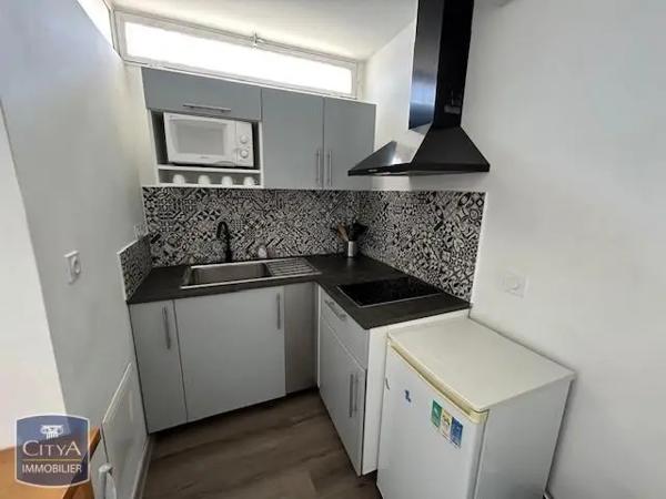 Appartement à louer 1 pièce 24.32m² Aix-en-Provence (13100)