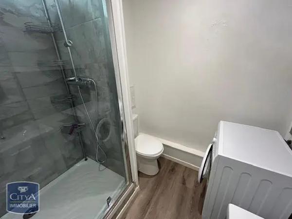 Appartement à louer 1 pièce 24.32m² Aix-en-Provence (13100)