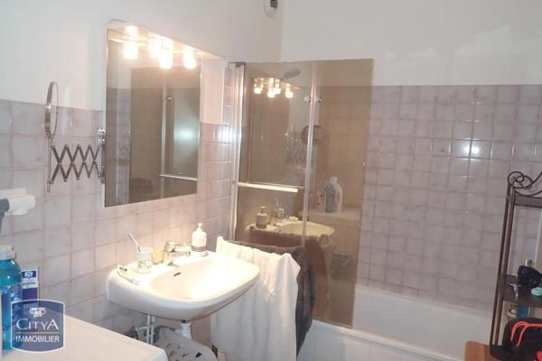 Appartement à louer 3 pièces 75.8m²