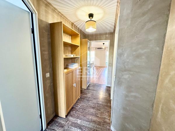 APPARTEMENT DE TYPE 3 P  AVEC GARAGE