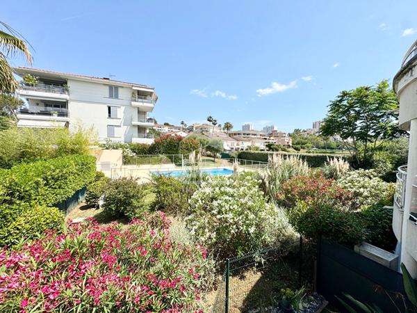 APPARTEMENT DE TYPE 3 P  AVEC GARAGE