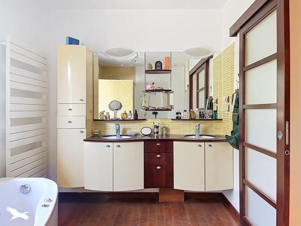 Maison 709 900 € Cugnaux 8 p 300 m² DPE C