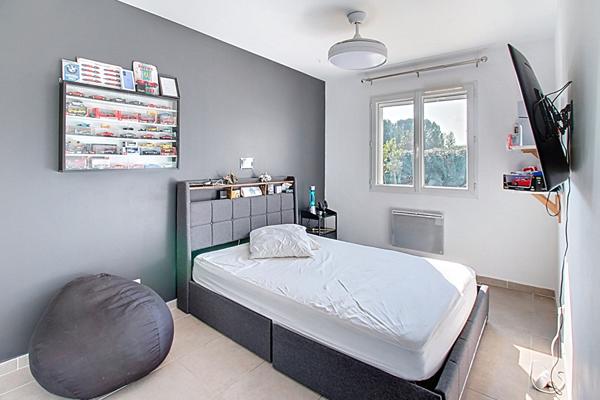 A VENDRE EN EXCLUSIVITÉ- Maison Vidauban 4 pièces 90 m²- Terrain 549 m²- Piscine