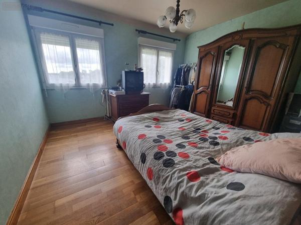 Maison à vendre à Isigny-le-Buat dans la Manche (50540), ref : MA580