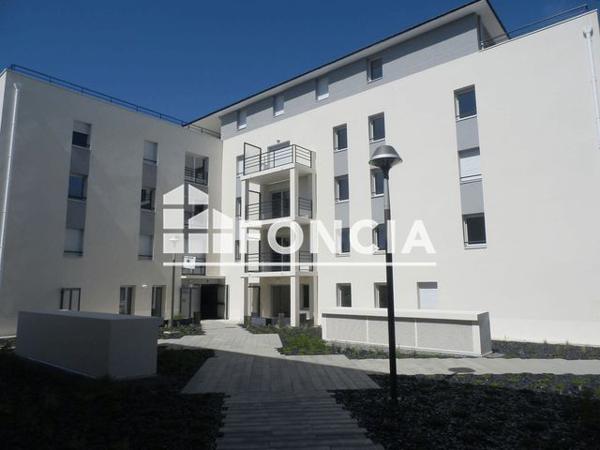 Location Appartement 2 pièces 48.6 m² - 51 RUE DES PONTS DE CE Angers 49000