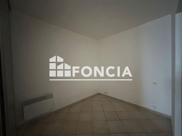 Location Studio 31 m² - 5 RUE D'ALBERT Villeneuve Sur Lot 47300