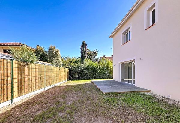 Belle maison neuve 122 m² avec garage et jardin au centre ville de Montauban