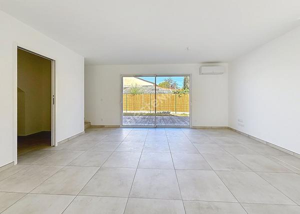 Belle maison neuve 122 m² avec garage et jardin au centre ville de Montauban