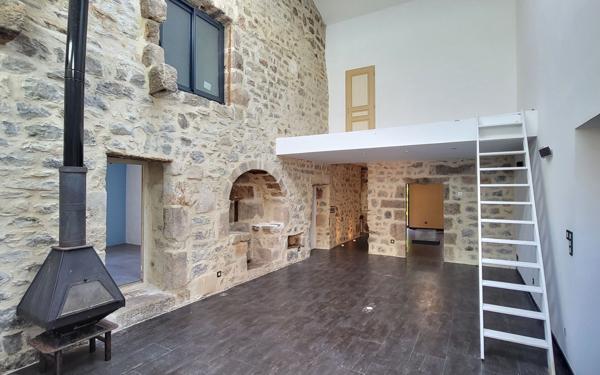 Maison à vendre    5 pièces • 145 m2 Laurac-en-Vivarais