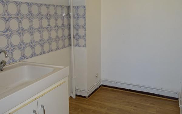 Appartement à louer    1 pièce • 25,42 m2 Nogent-le-Rotrou