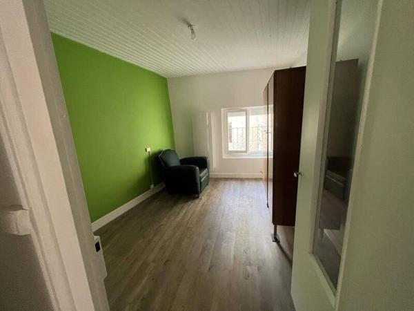 Appartement 1 pièce                                        - 43000 Le Puy-en-Velay Réf : 13353