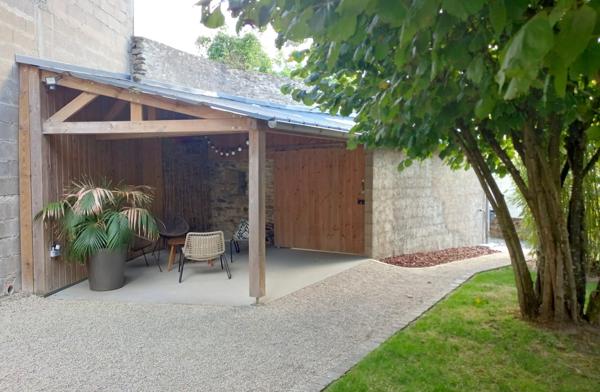 Maison centre-ville - Laval rive droite - 4/5 chambres - jardin - stationnement